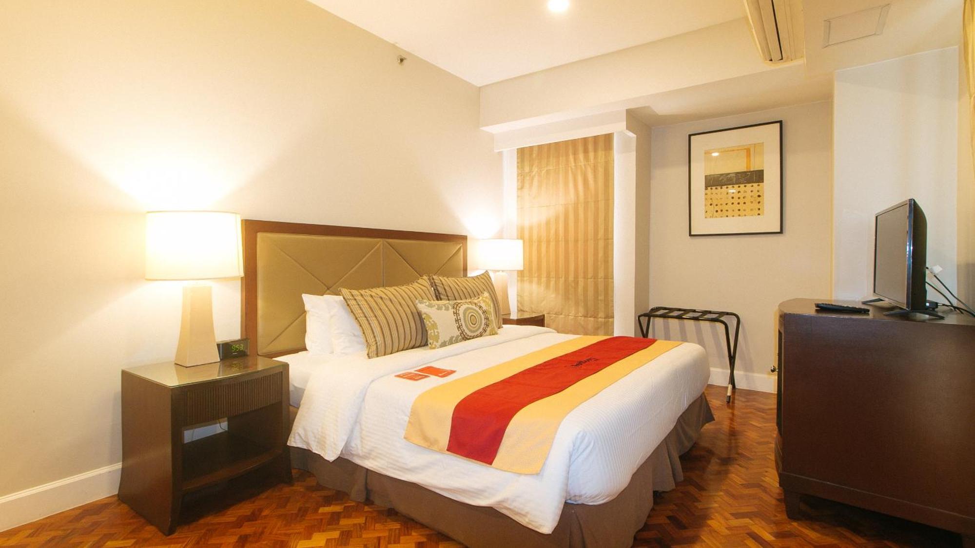 Reddoorz Premium At The Residences Olympia Makati Manille Extérieur photo